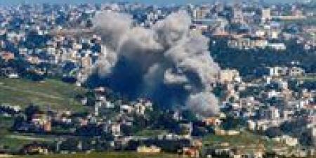 بالبلدي: لبنان..
الاحتلال
الإسرائيلي
ينفذ
عملية
تفجير
داخل
بلدة
حولا
فى
قضاء
مرجعيون