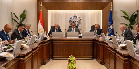 بالبلدي : هيئة
الدواء:
توطين
صناعة
الدواء
ومتابعة
المخزون
الاستراتيجي
لتعزيز
الأمن
الدوائي
وزيادة
الصادرات