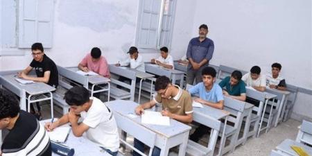 بالبلدي: الثانوية
العامة
2026..
الفيزياء
والتاريخ
في
انتظار
الطلاب
والوزارة
تتوعد
الغشاشين