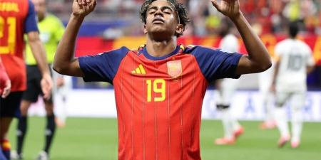 بالبلدي : لامين
      يامال
      يعلق
      على
      احتمالية
      مواجهة
      المغرب
      في
      نصف
      نهائي
      كأس
      العالم
