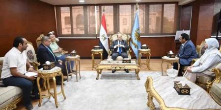 الغربية
تنضم
إلى
المرحلة
الأولى
من
مشروع
«القرية
المنتجة»
في
خطوة
نوعية
لتحويل
القرى
إلى
مراكز
إنتاج
متكاملة