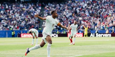 بالبلدي : ترتيب
      هدافي
      كأس
      العالم
      بعد
      هدف
      مبابي
      أمام
      المغرب