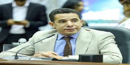 بالبلدي: بالفيديو
      |
      محمد
      الصايم
      يطالب
      بتحقيق
      عاجل..
      طالبة
      تؤدي
      امتحانات
      الثانوية
      العامة
      دون
      اجتياز
      أولى
      وثانية
      ثانوى