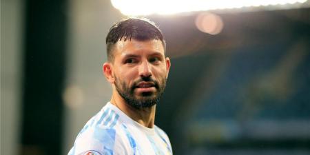 بالبلدي : أجويرو
يوجه
نصيحة
إلى
أتلتيكو
مدريد
بشأن
احتمالية
انتقال
ألفاريز
إلى
برشلونة