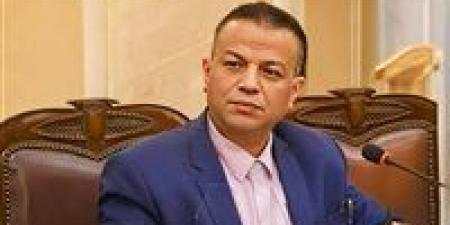 بالبلدي : هل
      الطلاب
      الوافدين
      مصدر
      دخل
      للعملة
      الصعبة؟
      «تربوي»
      يجيب