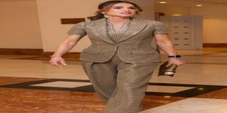 بالبلدي: الملكة
      رانيا
      بإطلالة
      ذهبية
      -
      حجم
      ستايل
      هوم
      بيدج