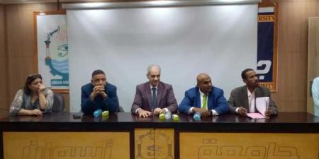 رئيس
      جامعة
      أسوان
      يتابع
      اختبارات
      القدرات
      بكلية
      علوم
      الرياضة...
      ويستقبل
      لجنة
      المجلس
      الأعلى
      للجامعات
      لمتابعة
      الاختبارات