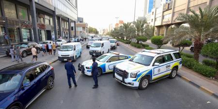 بالبلدي: داخلية الكويت توضح حقيقة منشورات بمنع خروج جميع المركبات من المنافذ الحدودية بسبب المخالفات