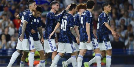 بالبلدي : نجم
      منتخب
      الأرجنتين
      يعلن
      اعتزاله
      اللعب
      دولياً
      بعد
      خسارة
      كأس
      العالم