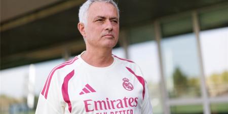 بالبلدي : موعد
      والقناة
      الناقلة
      لمباراة
      ريال
      مدريد
      والكوركون
      الودية
      اليوم