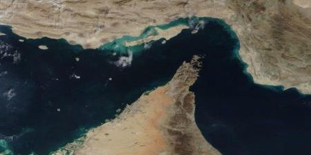 بالبلدي: أكسيوس
      يكشف
      عن
      تحرك
      أميركي
      بريطاني
      لتشكيل
      تحالف
      دولي
      لحماية
      الملاحة
      في
      مضيق
      هرمز