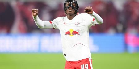 بالبلدي : حال
      ضمهما..
      ديوماندي
      ورودري
      يطيحان
      بلاعب
      من
      صفوف
      ريال
      مدريد