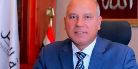 وزير
      النقل
      يتفقد
      جاهزية
      المرحلة
      الثانية
      من
      الأتوبيس
      الترددي
      BRT..
      16
      محطة
      جديدة
      لخدمة
      المواطنين
      حول
      القاهرة
      الكبرى