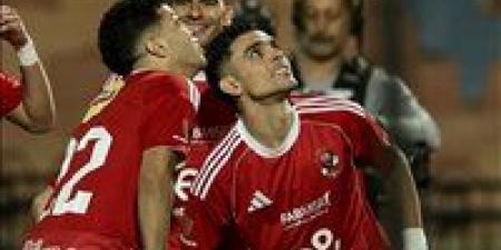 بالبلدي: الأهلي
      يغلق
      الباب
      أمام
      رحيل
      بن
      شرقي
      لأحد
      الأندية
      السعودية