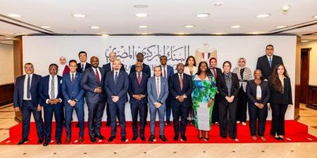 بالبلدي : البنك
      المركزي
      المصري
      يستضيف
      وفدين
      من
      بنك
      غانا
      المركزي
      لتعزيز
      التعاون
      وتبادل
      الخبرات
      في
      مجالات
      البيانات
      والذكاء
      الاصطناعي
      والتحول
      الرقمي
      والأمن
      السيبراني