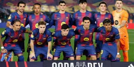 بالبلدي : بالدي
يحسم
موقفه
بشأن
الرحيل
عن
برشلونة