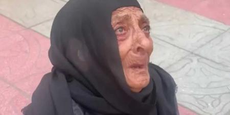 فيديو
سيدة
مسنة
تبكي
بسبب
خلافات
أسرية
يشعل
تفاعلًا
واسعًا
على
مواقع
التواصل