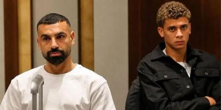 بالبلدي : بارتوميو
يشيد
بـ
حمزة
عبد
الكريم
ويصرّح:
ثلاثي
برشلونة
منع
ضم
محمد
صلاح