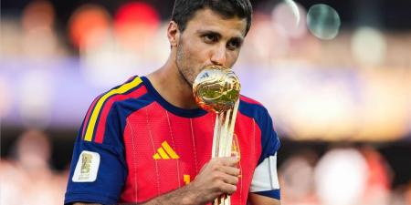 بالبلدي : رودري
يحبط
مخطط
مانشستر
سيتي
لإفساد
انتقاله
إلى
ريال
مدريد