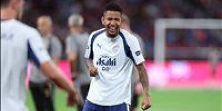 بالبلدي: توتنهام
      يقترب
      من
      حسم
      صفقة
      سافينيو..
      اتفاق
      مع
      اللاعب
      وخطوة
      أخيرة