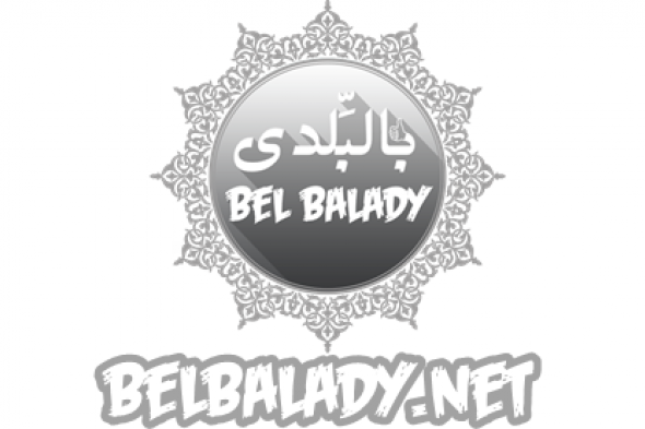 بالبلدي : والد
      بالعماري:
      نجاح
      يوسف
      كان
      منتظرا..
      ولكل
      مجتهد
      نصيب