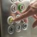 بالبلدي: وأنت بداخله.. 7 نصائح ضرورية عند انقطاع التيار الكهربائي داخل المصعد