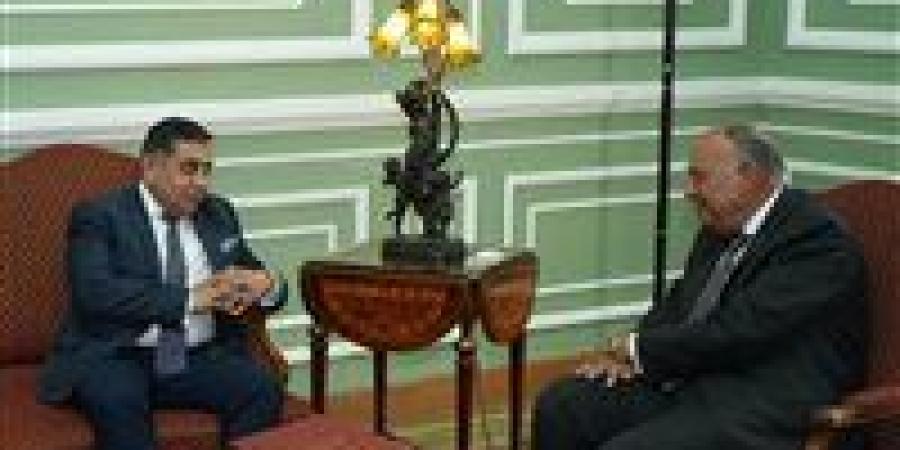 بالبلدي: وزير الخارجية يستقبل وزير الدولة البريطاني لشئون الشرق الأوسط وشمال أفريقيا