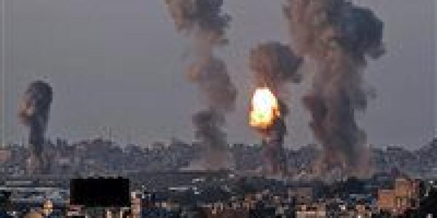 بالبلدي : استشهاد 15 فلسطينيًا وإصابة آخرين في غارة للاحتلال الإسرائيلي على مدينة رفح جنوب قطاع غزة