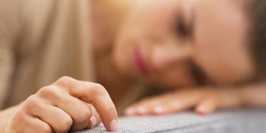 بالبلدي : النساء أكثر عرضة للاكتئاب بنسبة 40% خلال فترة ما قبل انقطاع الطمث| دراسة