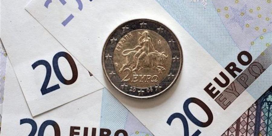 بالبلدي : سعر اليورو أمام الجنيه داخل البنوك في أول أيام العيد
