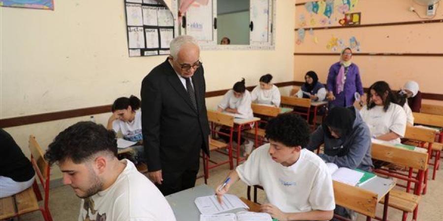بالبلدي: وزير التربية والتعليم يتفقد امتحانات الثانوية العامة 2024