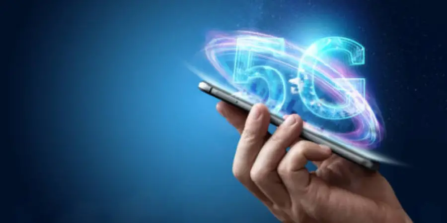 كيف تساعد أجهزة الهاتف 5G على أداء الموظفين والمديرين؟