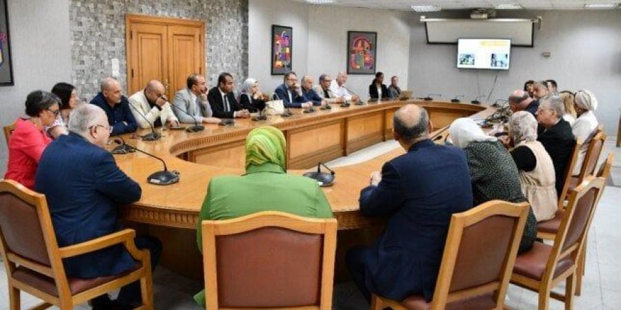 بالبلدي : جامعة
      حلوان
      تستقبل
      نائب
      رئيس
      جامعة
      ديموقريطوس
      اليونانية
      لتعزيز
      التعاون
      الأكاديمي