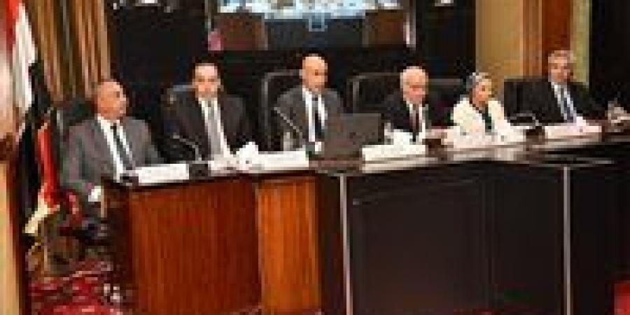 بالبلدي: وزير
      التربية
      والتعليم
      يواصل
      مناقشة
      تفاصيل
      مشروع
      تعديل
      قانون
      التعليم
      بمجلس
      النواب