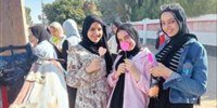 بالبلدي : امتحانات
      الثانوية:
      تفاوت
      بين
      الكيمياء
      والجغرافيا..
      خبير
      تربوي
      يوضح
      الأسباب