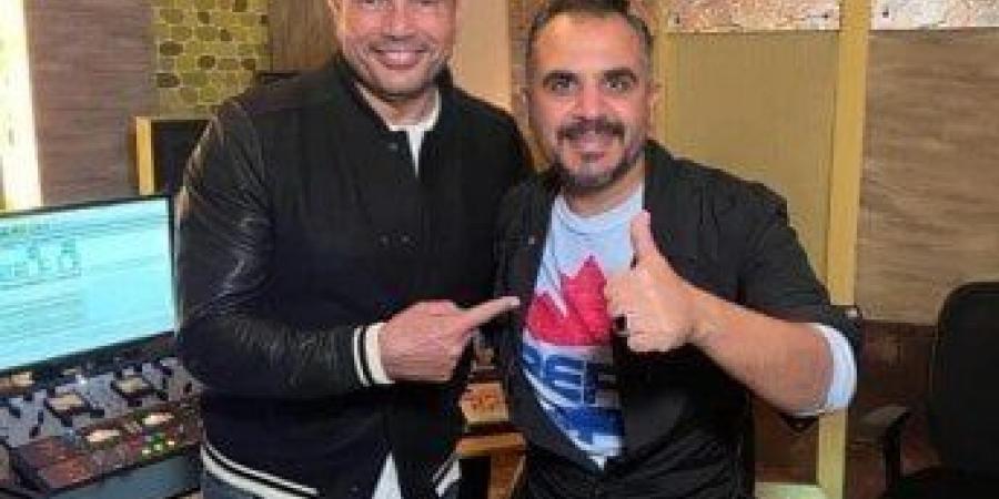 بالبلدي : «هلونهم»..
      الملحن
      وليد
      سعد
      يتعاون
      مع
      عمرو
      دياب
      في
      ألبومه
      الجديد
      «ابتدينا»