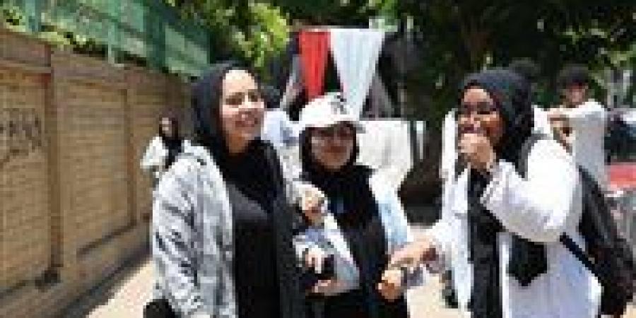 بالبلدي : مواصفات
      امتحان
      علم
      النفس
      والاجتماع
      للثانوية
      العامة
      2025