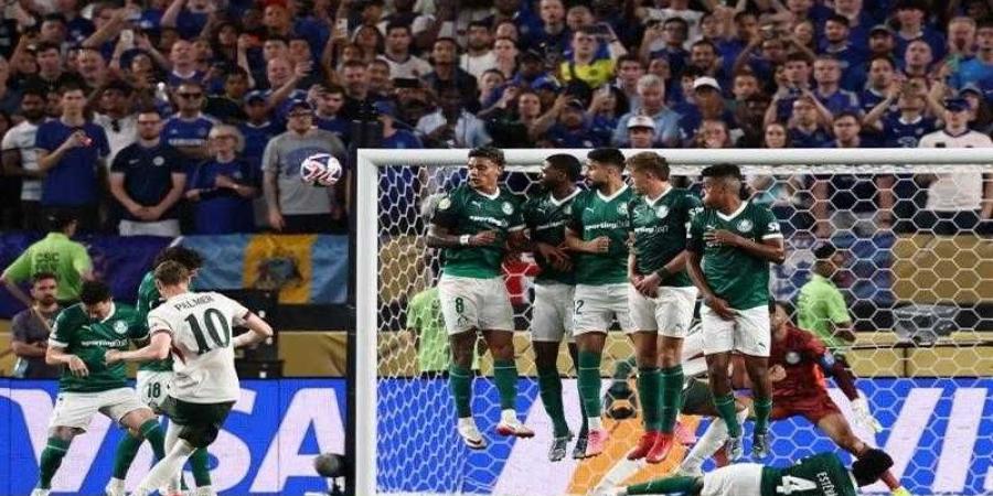 بالبلدي : تشيلسى
      يفوز
      على
      بالميراس
      ويتأهل
      لنصف
      نهائى
      مونديال
      الأندية
