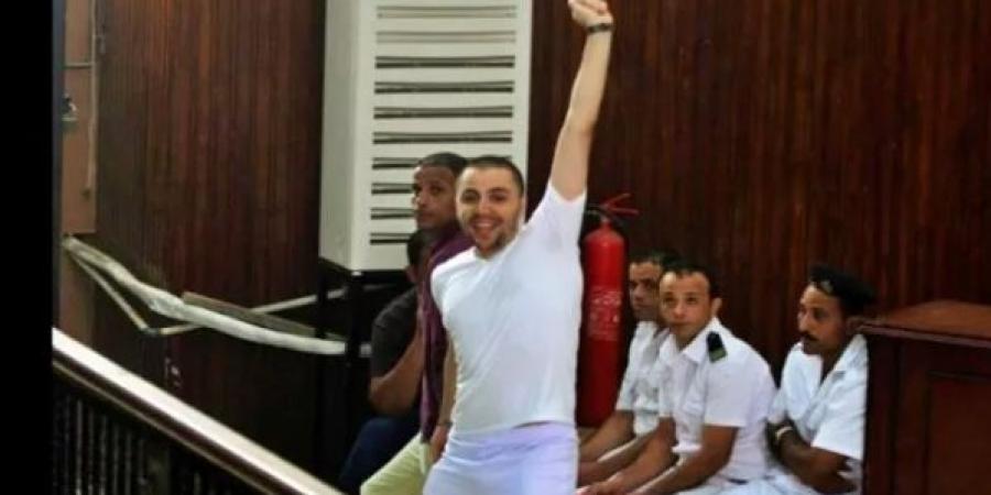 بالبلدي: حبس
      محمد
      أبو
      الديار
      مقرر
      لجنة
      الدفاع
      عن
      سجناء
      الرأي
