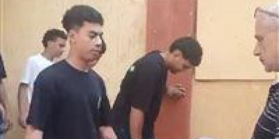 بالبلدي : الثانوية
      العامة
      2026..
      ممنوع
      دخول
      التابلت
      والتليفون
      لجنة
      الامتحان