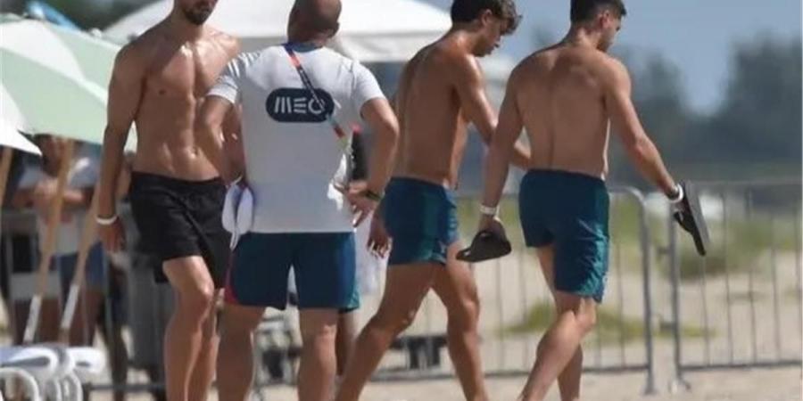 بالبلدي : إلغاء
      تدريب
      منتخب
      البرتغال
      بسبب
      عاصفة
      رعدية