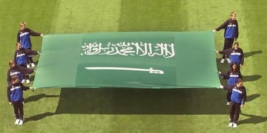 بالبلدي: لحظة
      استثنائية
      في
      مراسم
      كأس
      العالم
      2026
      تثير
      الاهتمام
      خلال
      السعودية
      ضد
      أوروغواي