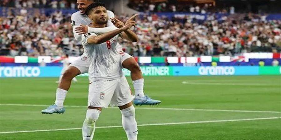 بالبلدي: احتفال
      لاعب
      منتخب
      ايران
      في
      كأس
      العالم
      2026
      يثير
      جدلًا
      واسعًا..
      تعرف
      علي
      موقف
      الفيفا