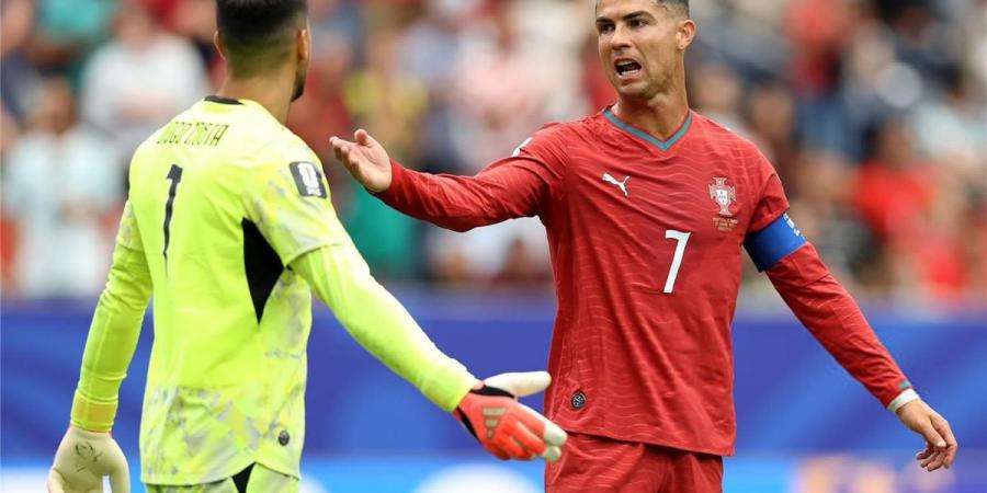 بالبلدي : موعد
      مباراة
      البرتغال
      القادمة
      في
      كأس
      العالم
      بعد
      التعادل
      مع
      الكونغو
      الديمقراطية