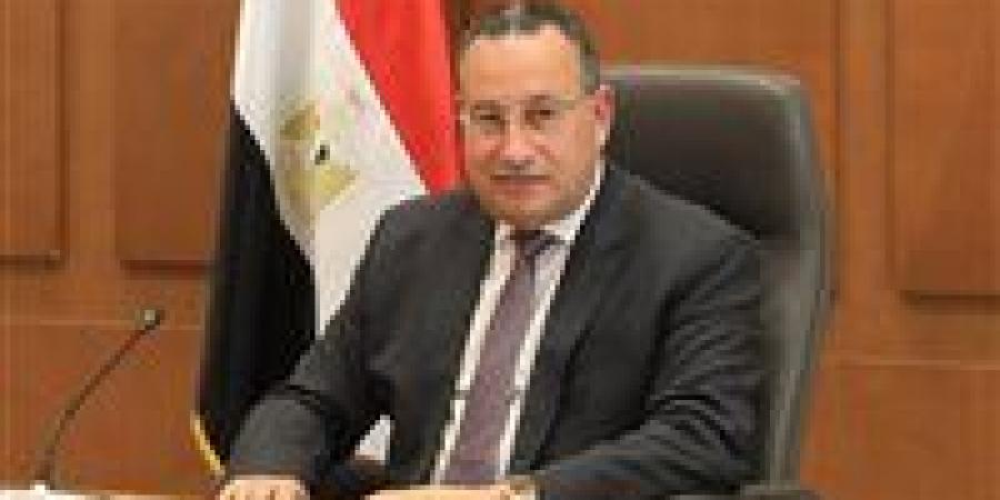 بالبلدي: بالأسماء..
      قرارات
      جمهورية
      بتعيين
      7
      عمداء
      جدد
      في
      عدد
      من
      الجامعات
      الحكومية