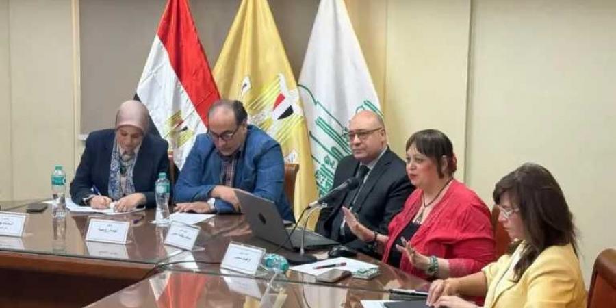 quot;نشر
      الوعي
      بأهمية
      البيئةquot;
      ندوة
      بالمجلس
      الأعلى
      للثقافة
      احتفالًا
      باليوم
      العالمي
      للبيئة