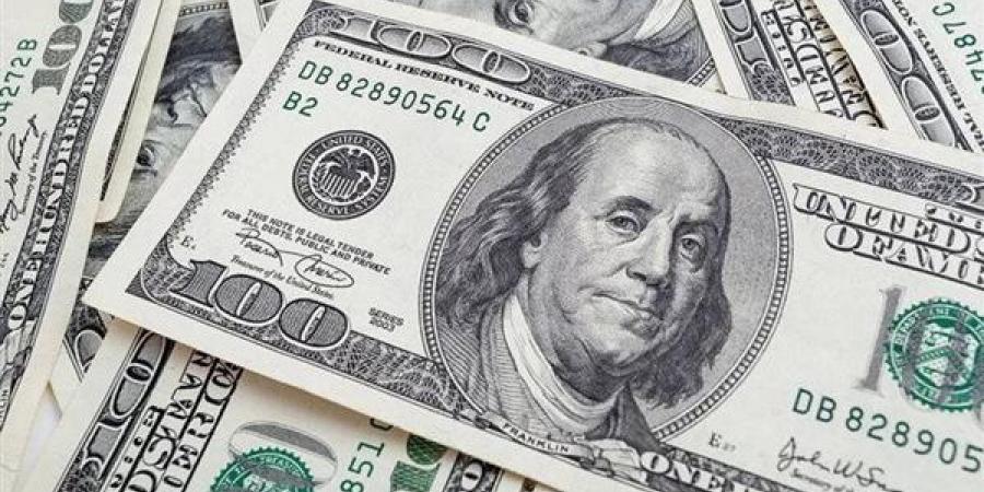 بالبلدي: سعر
      الدولار
      اليوم
      في
      البنوك
      المصرية
      الخميس
      18
      يونيو
      2026