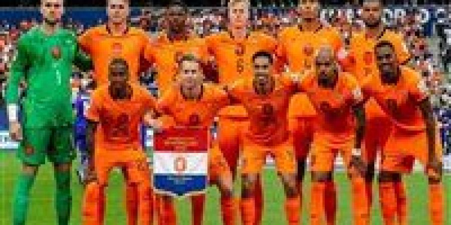 بالبلدي: فان
      دايك
      أساسيًا..
      تشكيل
      منتخب
      هولندا
      المتوقع
      لمباراة
      السويد