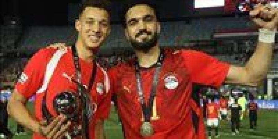 بالبلدي: حمادة
      صدقي:
      المنتخب
      يسير
      في
      الطريق
      الصحيح
      ويحسب
      لحسام
      اكتشاف
      زيكو
