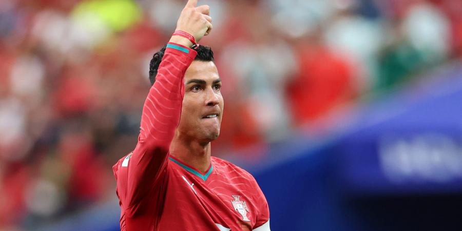 بالبلدي: كأس العالم.. تصرف "غير متوقع" من رونالدو بعد سؤاله عن أهداف ميسي